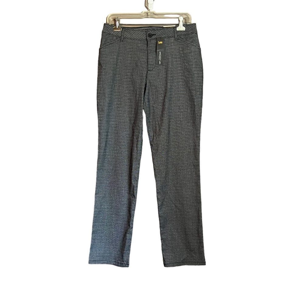 NWT! Lee relaxed fit straight leg mid rise pants.